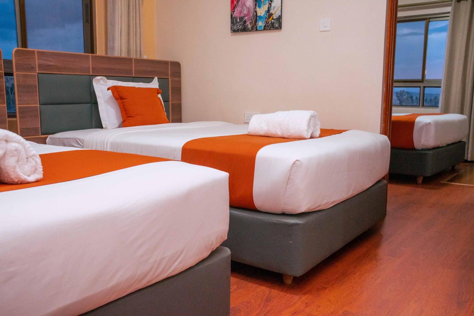 Buraha Zenoni Hotel And Resort Nakuru Exterior foto